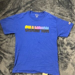 Champion Men’s Size M T-Shirt